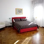 Polly House Тревизо