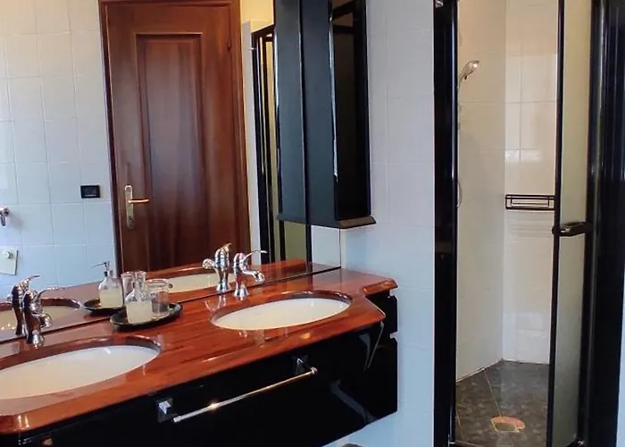 Polly House * 特雷维索